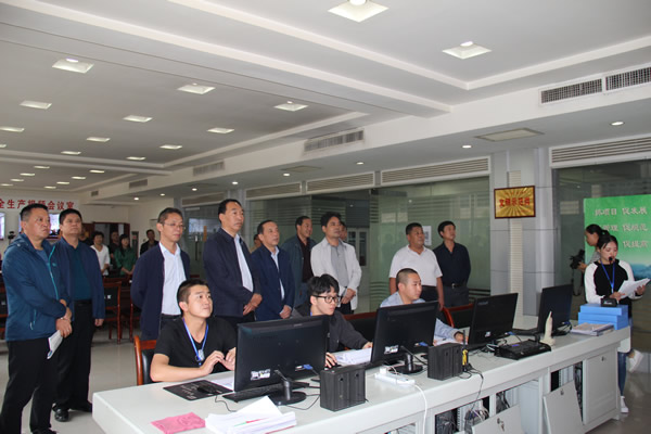 市安委辦主任、安監(jiān)局局長李永宏一行到隴運集團(tuán)公司檢查指導(dǎo)工作